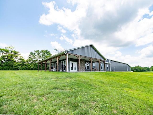 House for sale in Crittenden, Kentucky