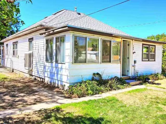 House for rent in Clifton