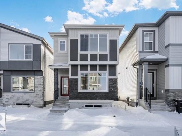 House for sale in Wedgewood, Alberta