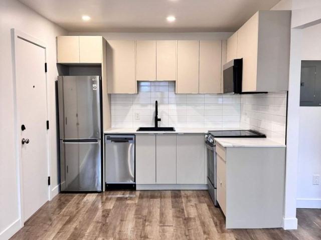 Apartment for rent in St. Leonard's, Quebec