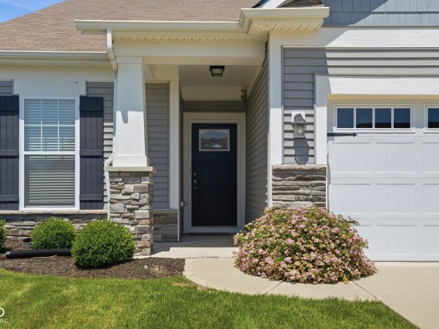 House for sale in Whitestown, Indiana