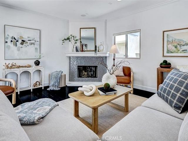 Townhouse for sale in Hermosa Beach, California