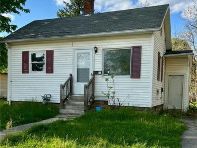 House for sale in Elyria, Ohio