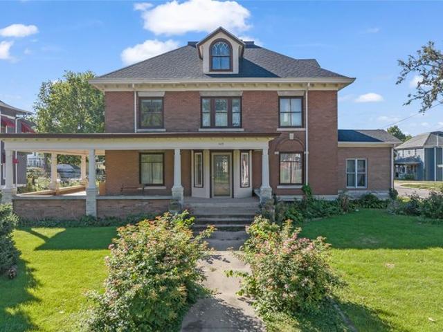 House for sale in Newton, Iowa