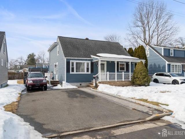 House for sale in Middlesex, New Jersey