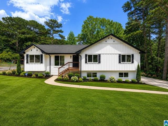 House for sale in Pleasant Grove, Alabama