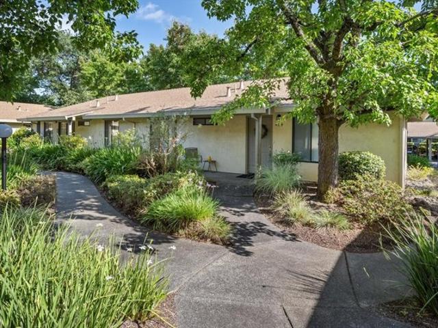 Condo for sale in Sonoma, California