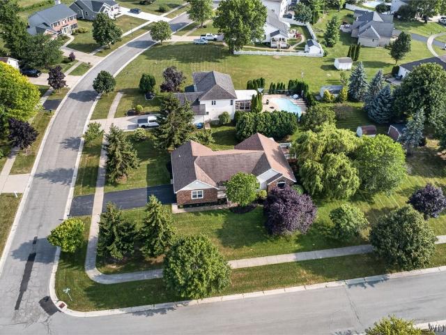 House for sale in Niagara, New York
