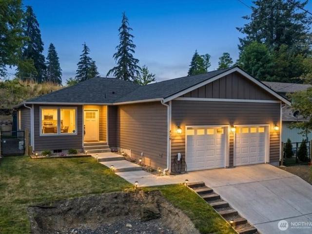 House for sale in Shelton, Washington