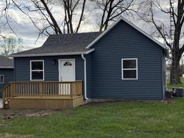 House for sale in White Hall, Illinois