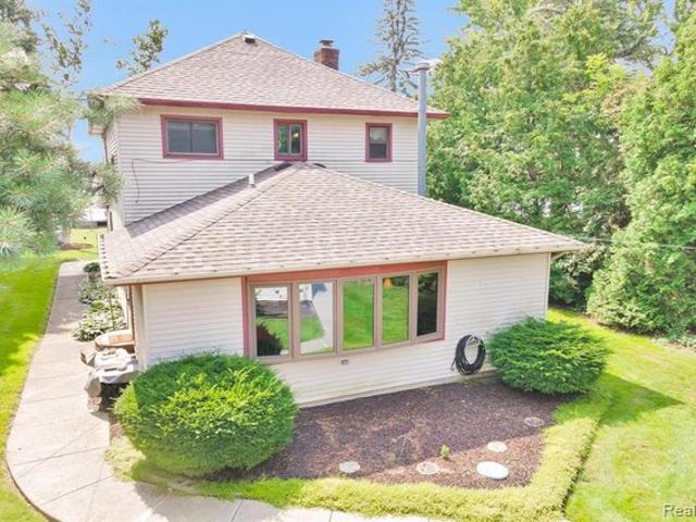 House for sale in Algonac, Saint Clair County