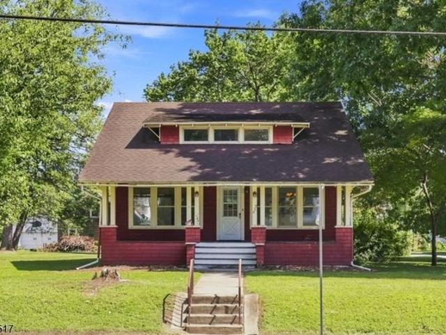 House for sale in Belvidere, New Jersey