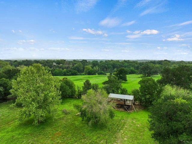 Land for sale in Smithville, Texas
