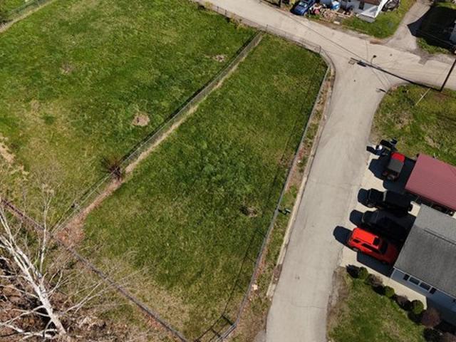 Land for sale in Irvine, Kentucky