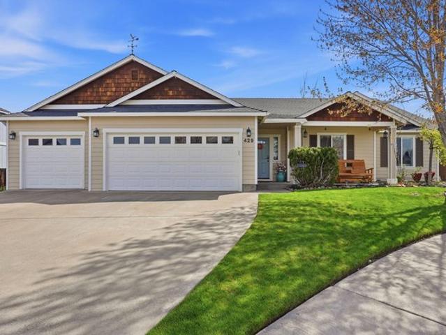 House for sale in Oregonia