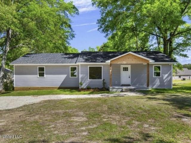 House for sale in Pearl, Mississippi