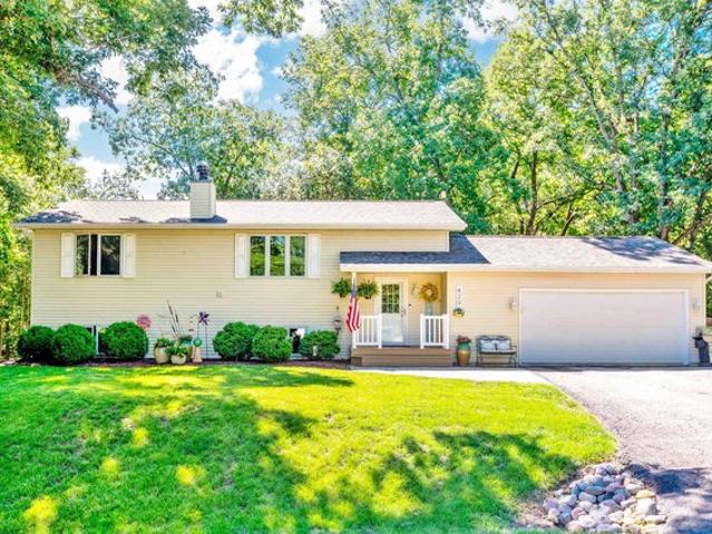 House for sale in Dahinda, Illinois