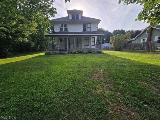 House for sale in Conneaut, Ohio