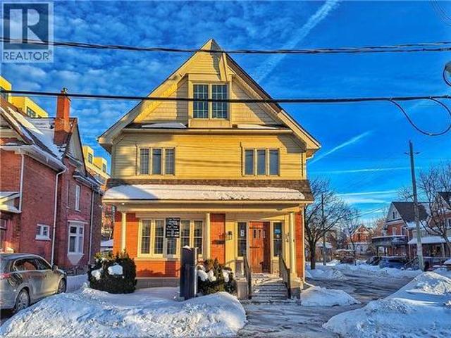 Commercial for rent in Kitchener, Ontario
