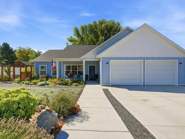 House for sale in Cache, Utah