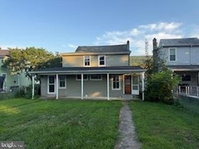House for sale in Williamstown, Pennsylvania