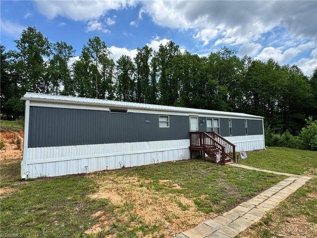 House for sale in Elkin, North Carolina