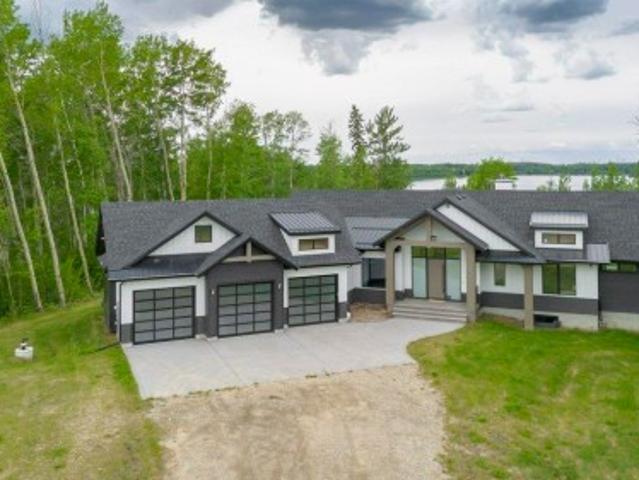 House for sale in Alberta