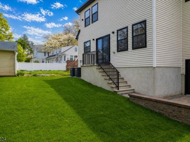 House for sale in Dumont, New Jersey