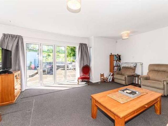 Property for sale in Paremoremo