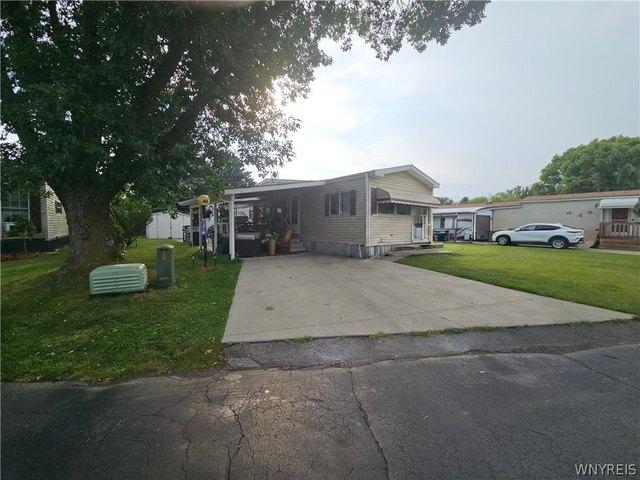 House for sale in Town of West Seneca, Erie County