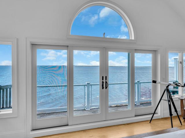 House for sale in Atlantic Highlands