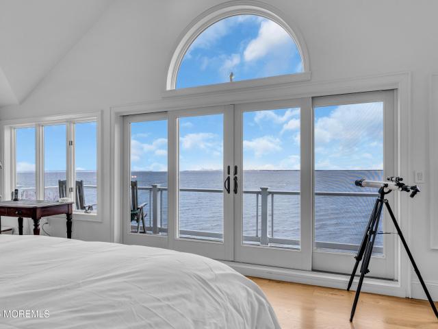 House for sale in Atlantic Highlands