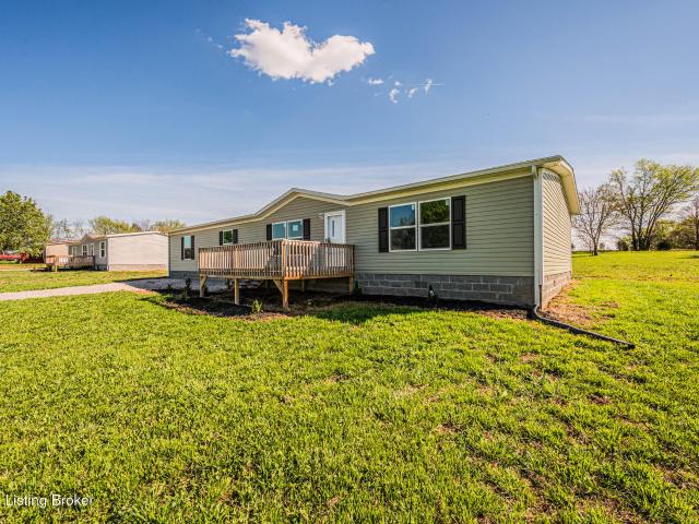 House for sale in Oakland, Kentucky