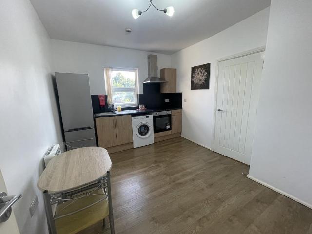 Apartment for rent in Belle Vue, South Yorkshire