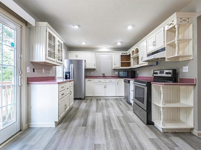 House for sale in North East, Pennsylvania