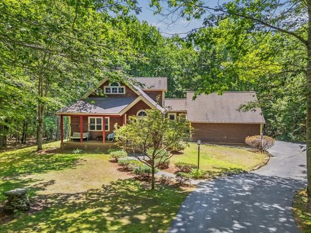 House for sale in Poland, Maine