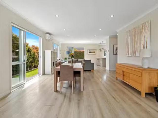 House for sale in Auckland, Oroua County