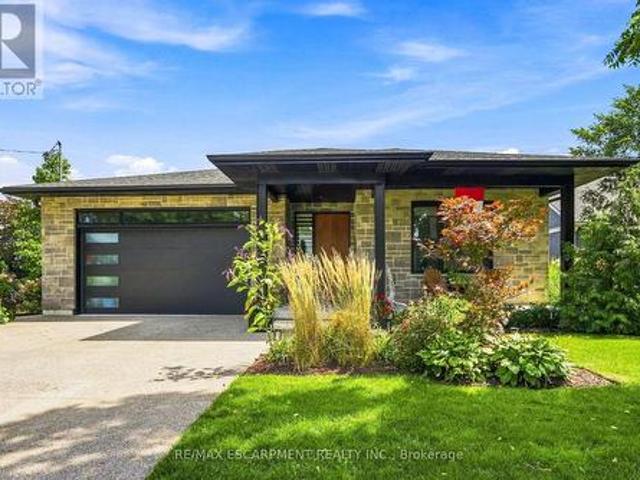 House for sale in Welland, Golden Horseshoe