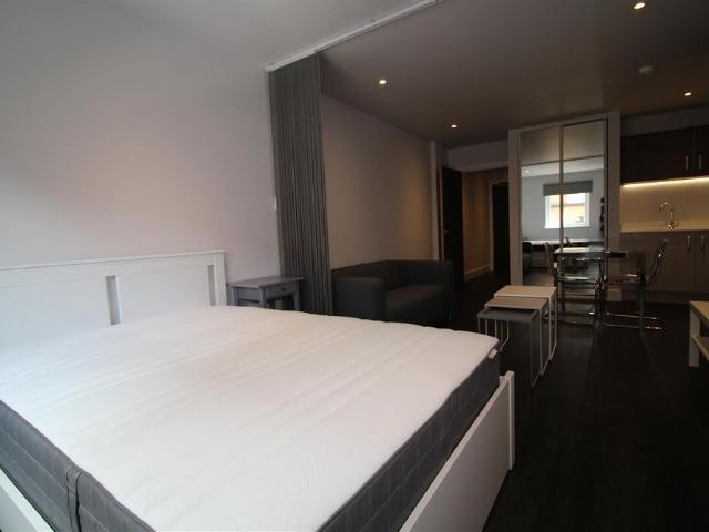 Apartment for rent in St Matthew's, Old Wharf