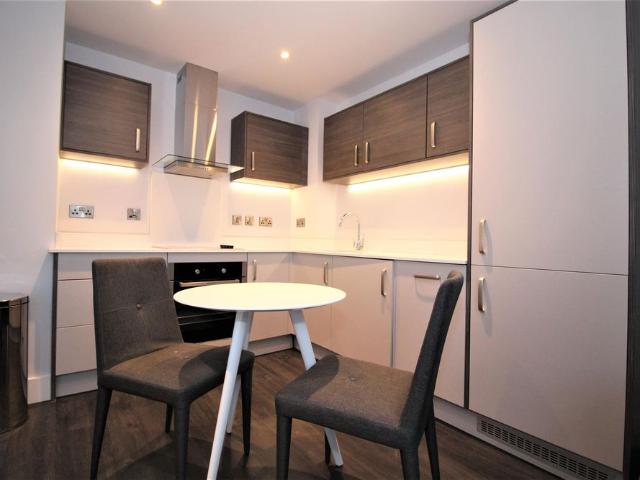 Apartment for rent in St Matthew's, Old Wharf