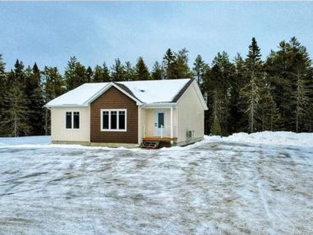 House for sale in Tracadie–sheila, New Brunswick