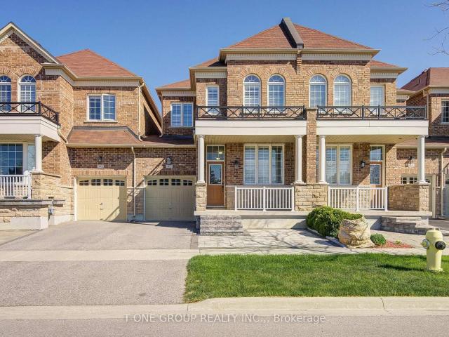 Townhouse for sale in Woburn, Ontario