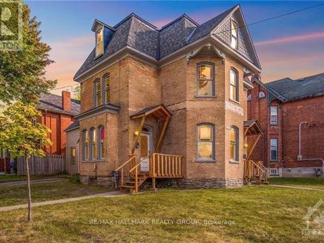 Property for sale in Smiths Falls, Ontario