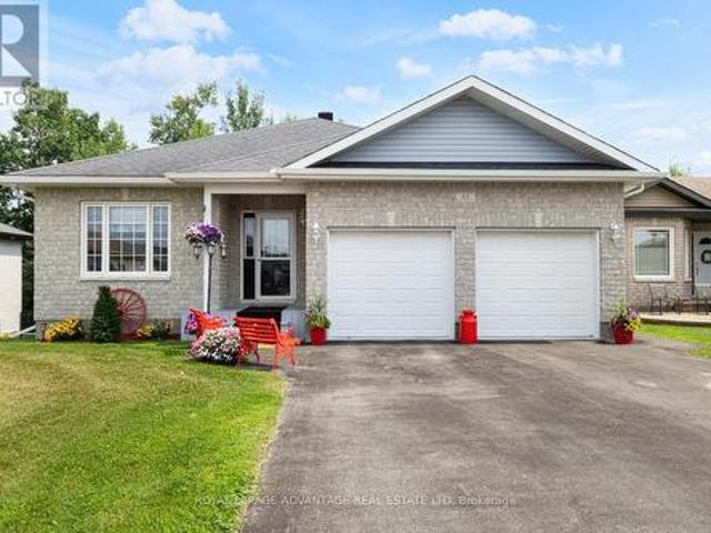 House for sale in Smiths Falls, Ontario