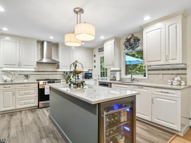 House for sale in Roseland, New Jersey