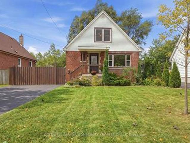House for sale in Ancaster, Ontario
