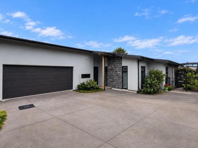 House for rent in Ōakura, New Plymouth District