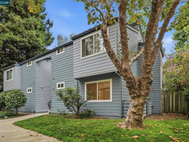 Condo for sale in Emeryville, California