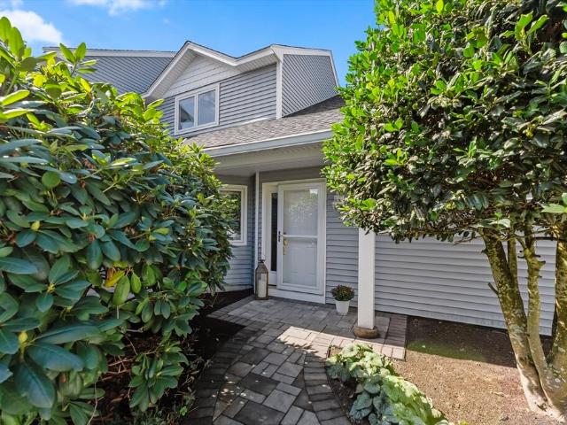 Townhouse for sale in Plymouth