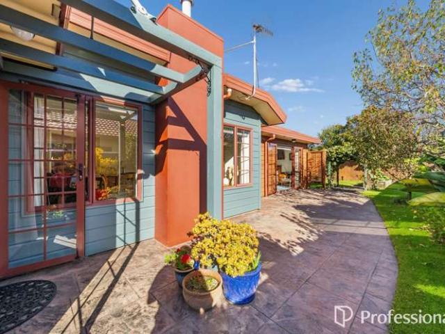 House for sale in Days Bay, Wellington